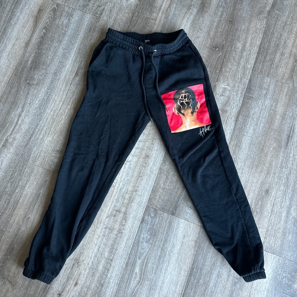 Forever 21 x Henry Jones Collaboration Sweats